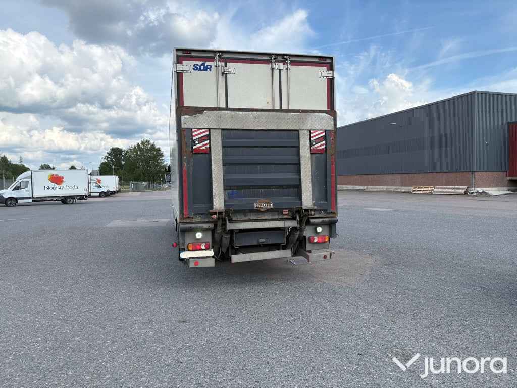 Lastbil Volvo FL 4*2 kylbil