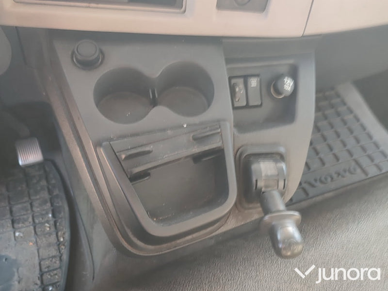 Lastbil Volvo FL 4*2 kylbil
