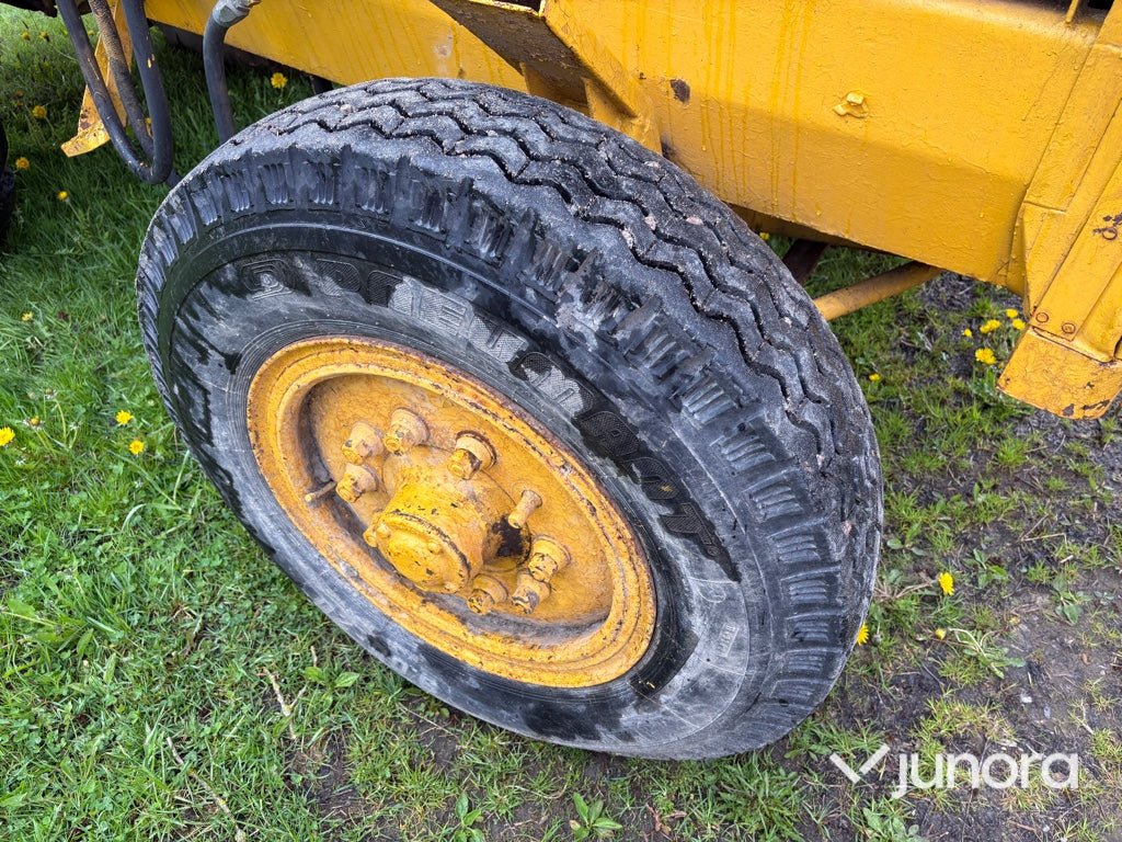 Traktorgrävare - Volvo BM, 612 A