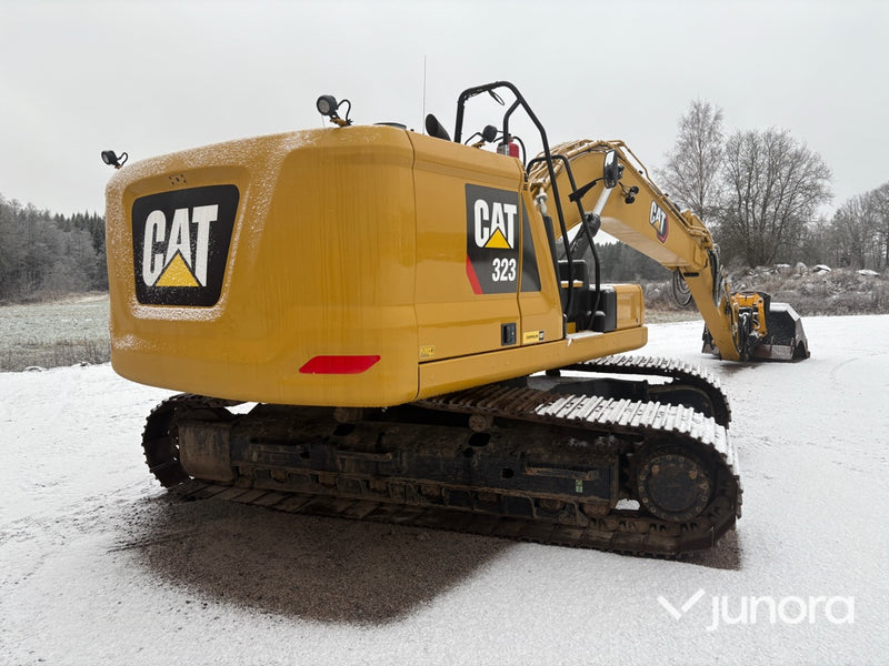 Grävmaskin - Catepillar, 323 Next Generation