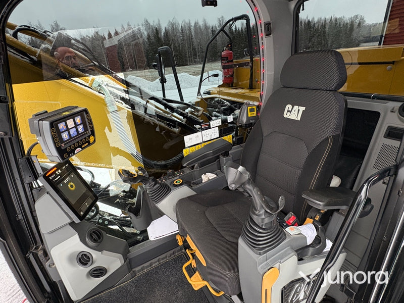 Grävmaskin - Catepillar, 323 Next Generation