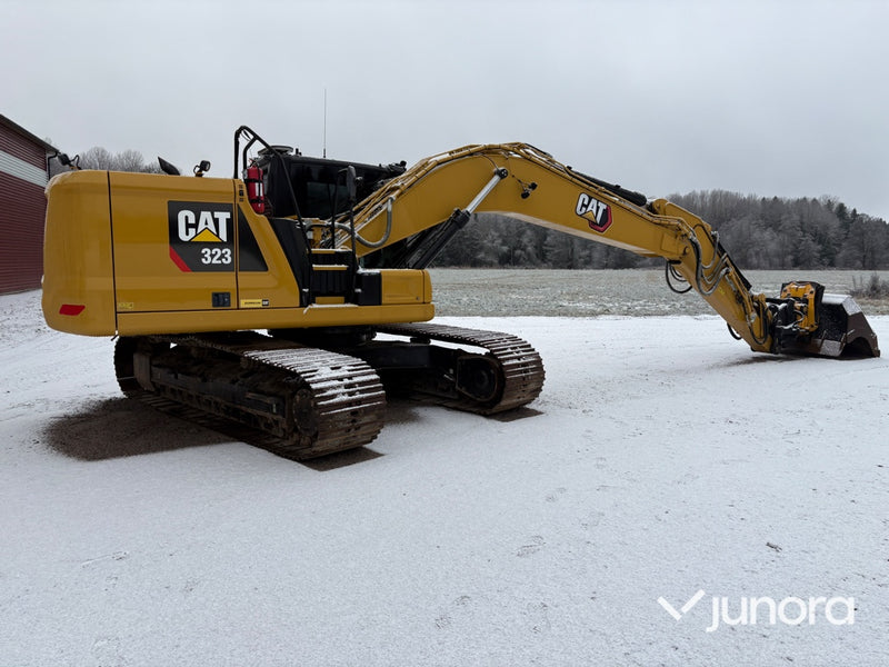 Grävmaskin - Catepillar, 323 Next Generation