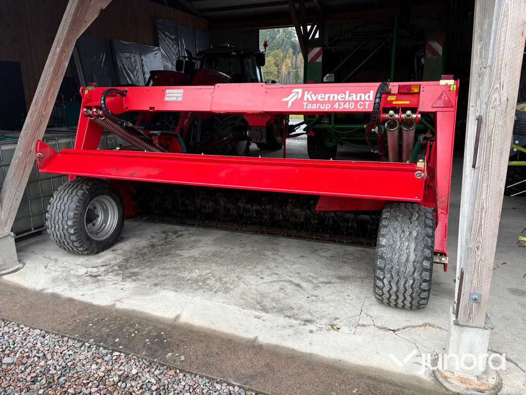 Slåtterkross - Kverneland 4340 CT