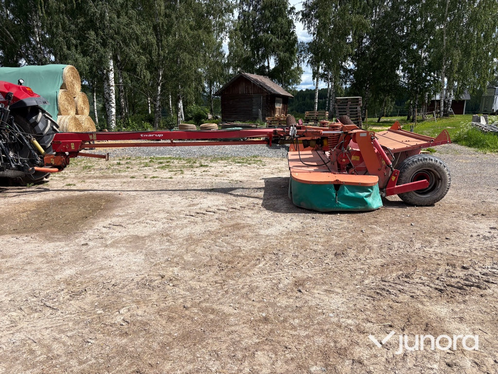 Slåtterkross - Kverneland, Taarup 4032 C