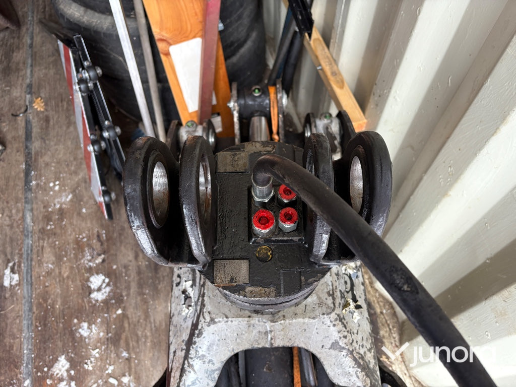 Timmergrip med rotator - Komatsu G40