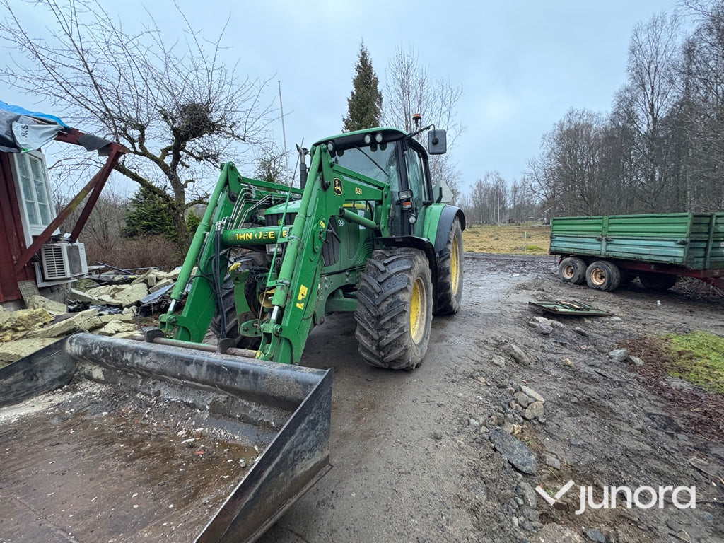 Traktor + Frontlastare - John Deere, 6320
