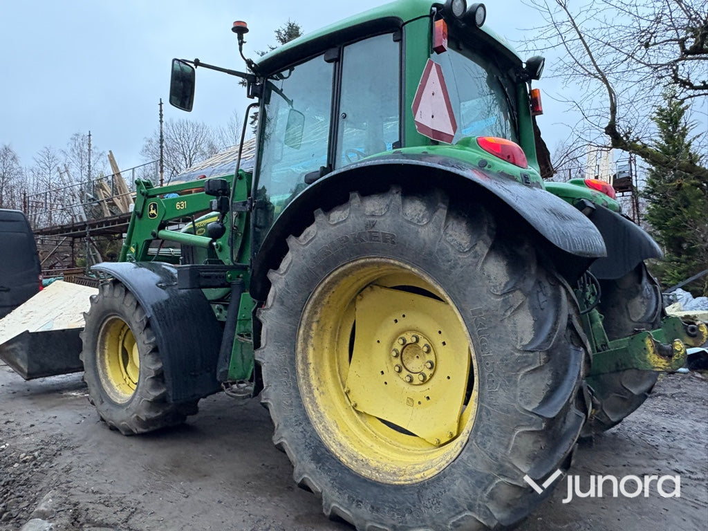Traktor + Frontlastare - John Deere, 6320