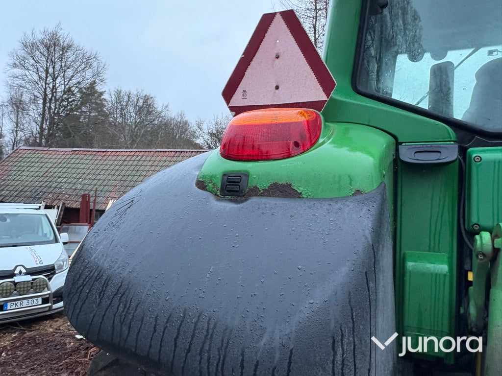 Traktor + Frontlastare - John Deere, 6320