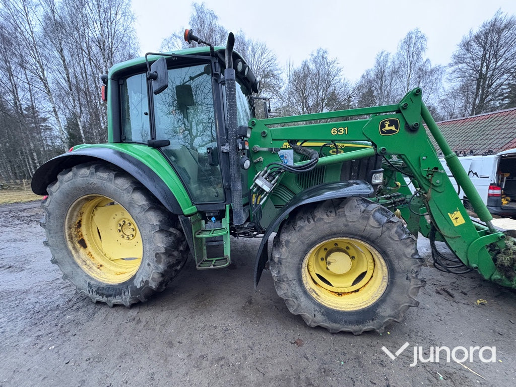 Traktor + Frontlastare - John Deere, 6320