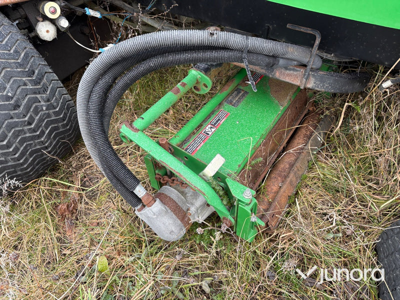 Gräsklippare - John Deere 3235B