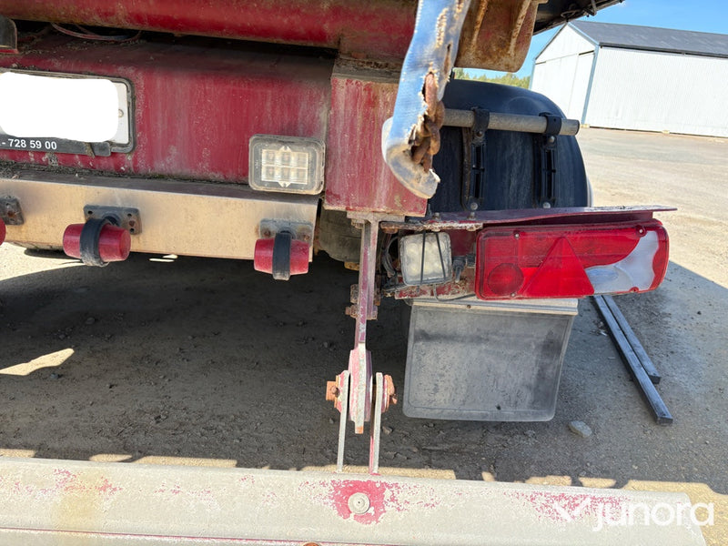 Lastbilssläp Benalu SWR24