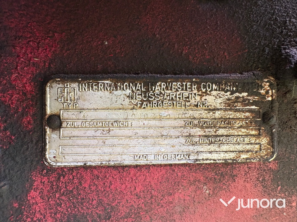 Traktor Case IH 844