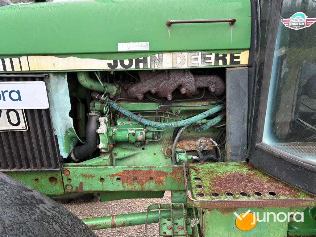 Traktor - John Deere 2140 4WD