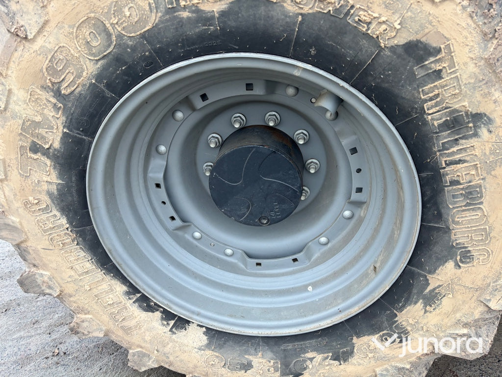 Traktor - Deutz-Fahr 7250 Agrotron TTV Warrior, med GPS