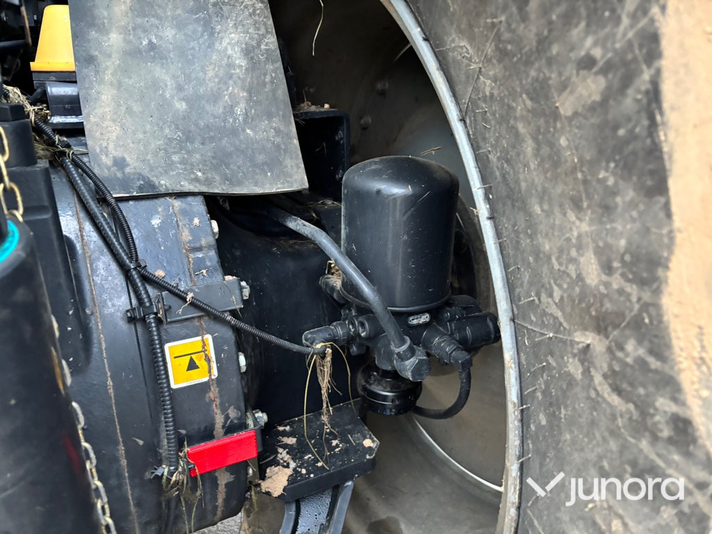 Traktor - Deutz-Fahr 7250 Agrotron TTV Warrior, med GPS