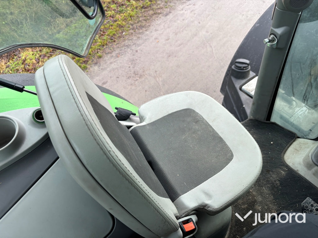 Traktor - Deutz-Fahr 7250 Agrotron TTV Warrior, med GPS