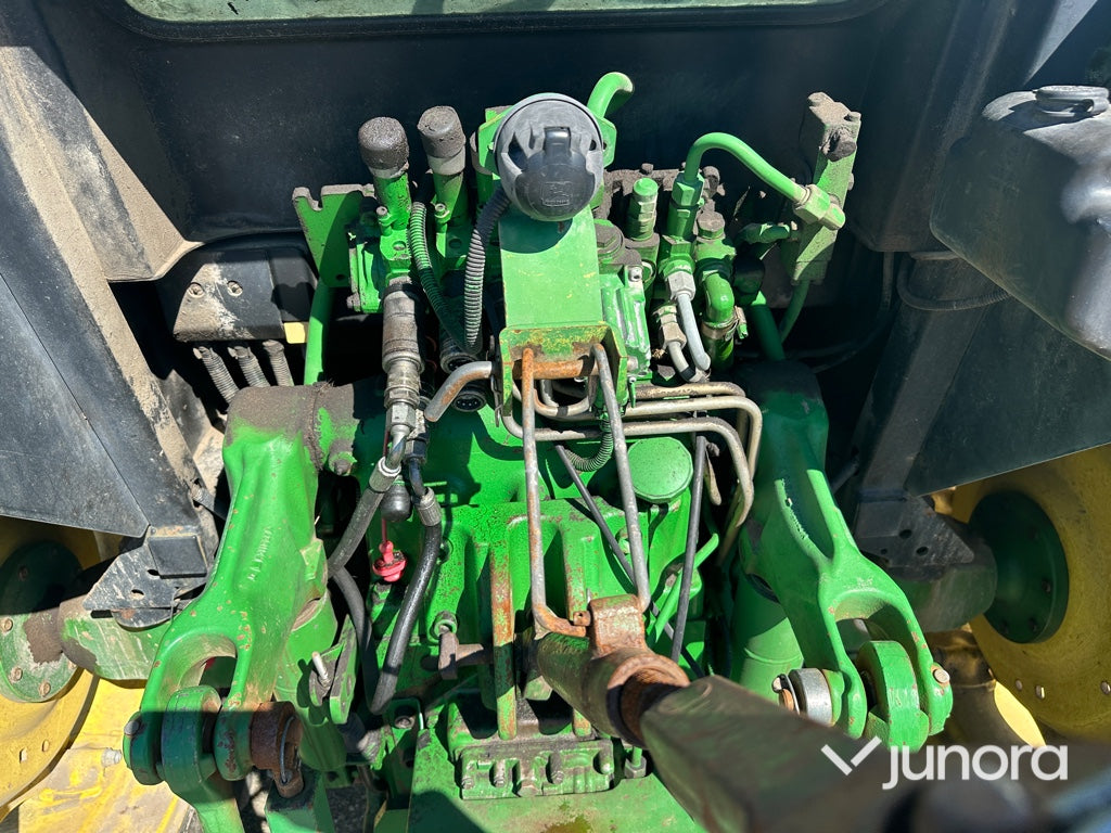 Traktor - John Deere 5820 med lastare