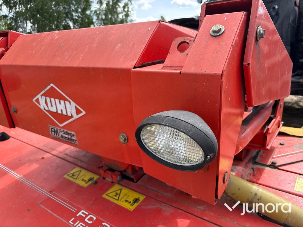 Frontslåtterkross - Kuhn, 313 F