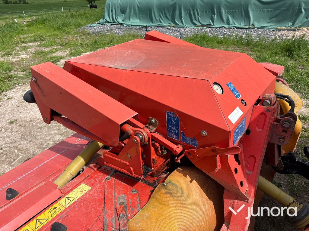 Frontslåtterkross - Kuhn, 313 F