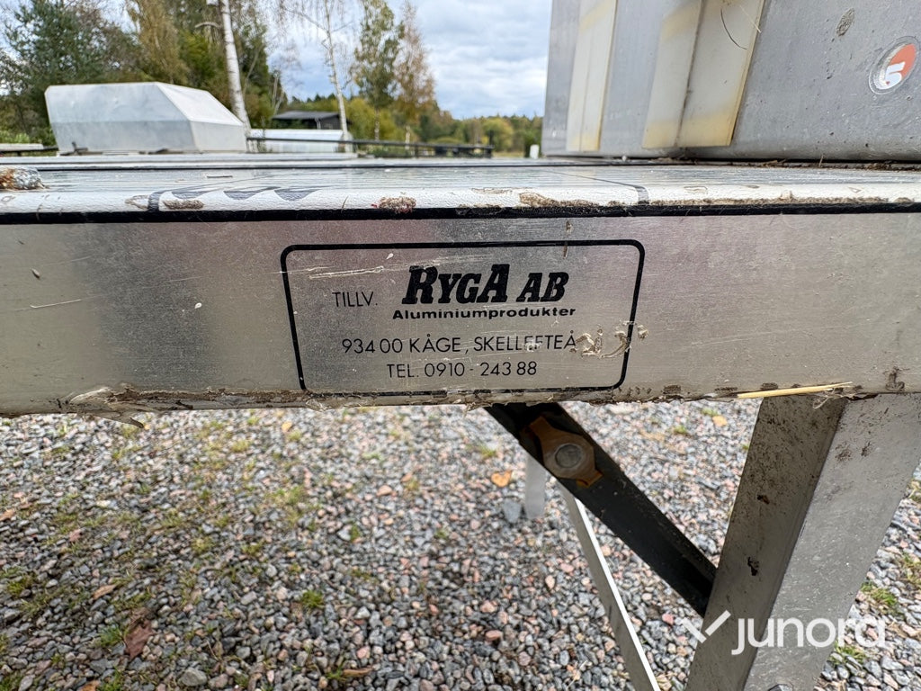 Skärbord för isolering helt i aluminium