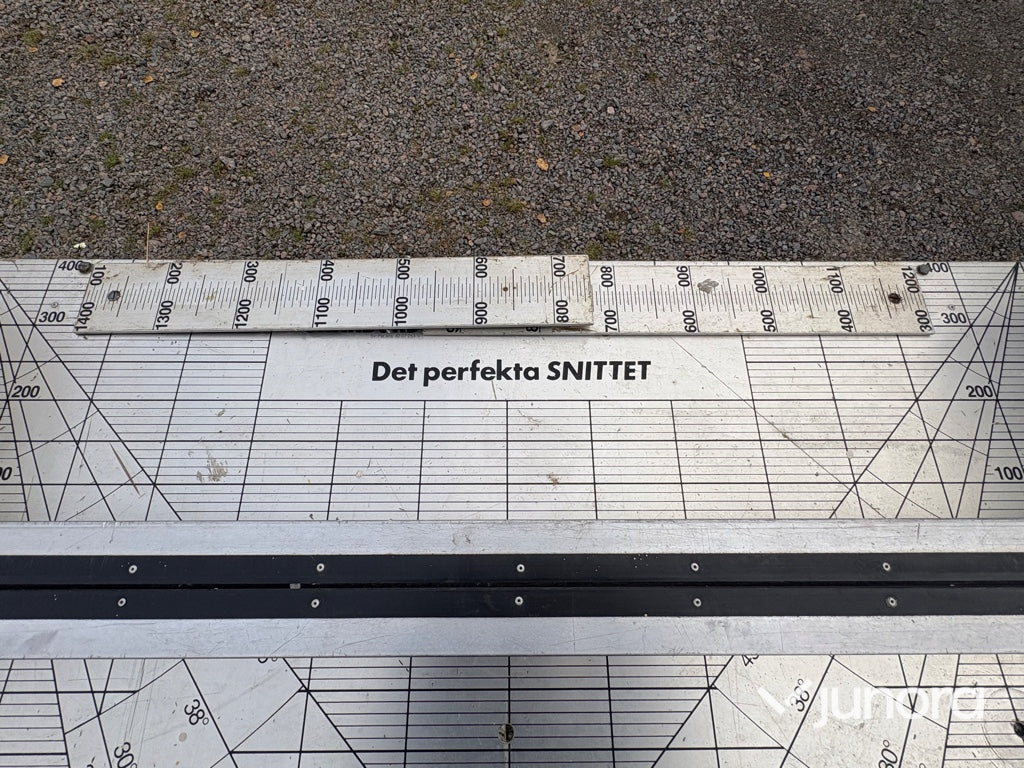 Skärbord för isolering helt i aluminium