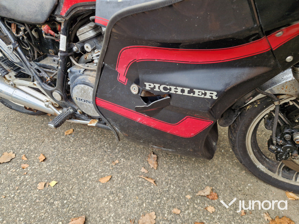 Motorcykel Honda VF 750