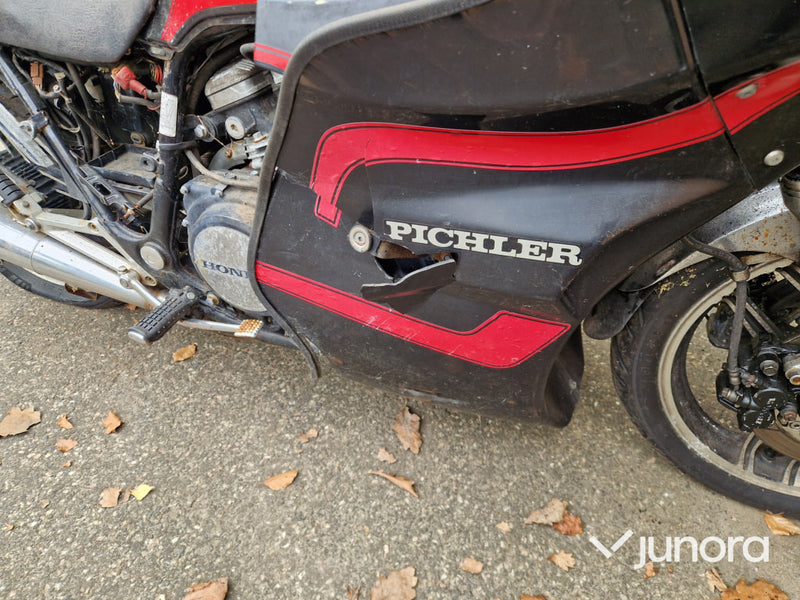 Motorcykel Honda VF 750