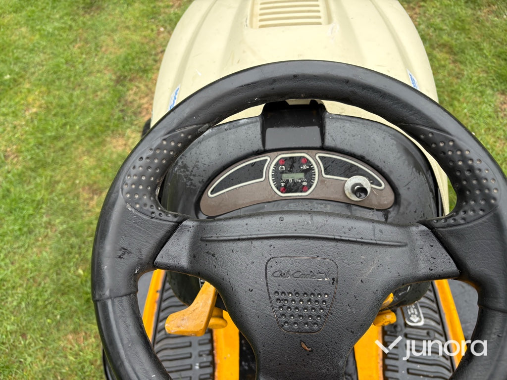 Åkgräsklippare med drag - Cub Cadet, CC 1020