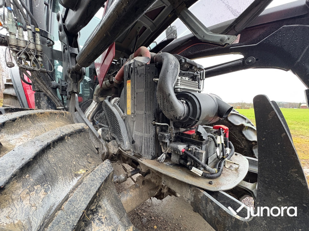 Traktor - Valtra A115