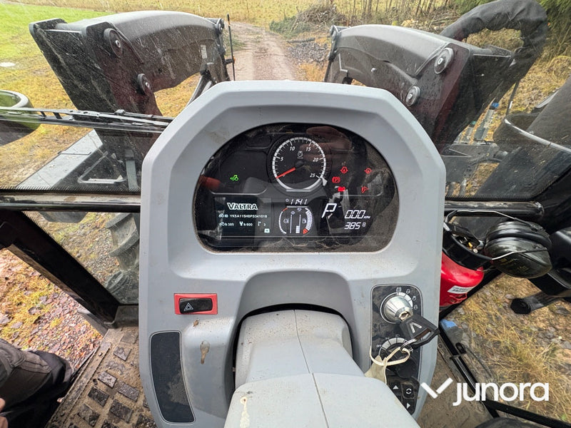 Traktor - Valtra A115