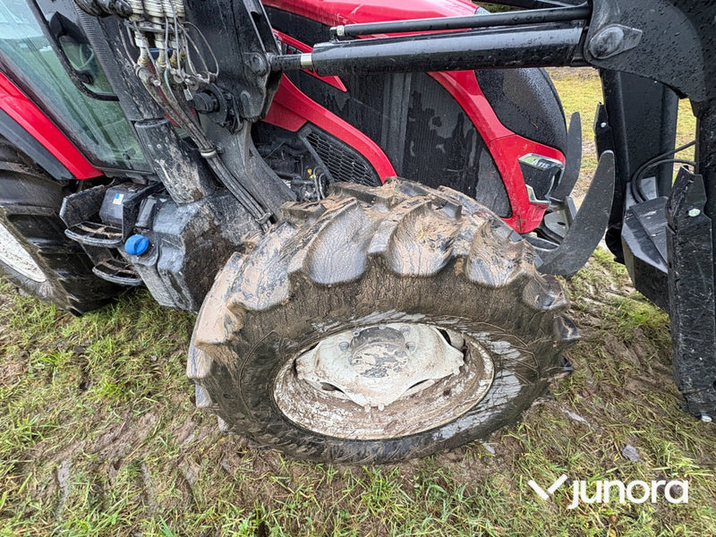 Traktor - Valtra A115