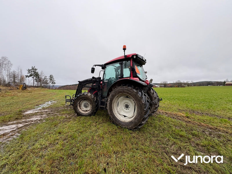 Traktor - Valtra A115