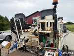 Asfaltsläggare Caterpillar BB730