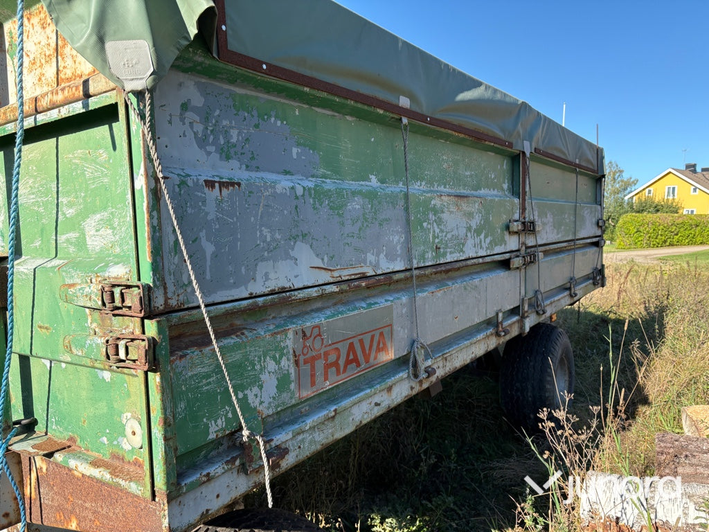 Tippvagn - Trava