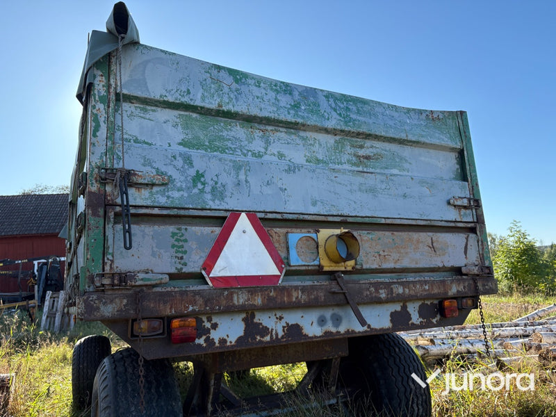 Tippvagn - Trava