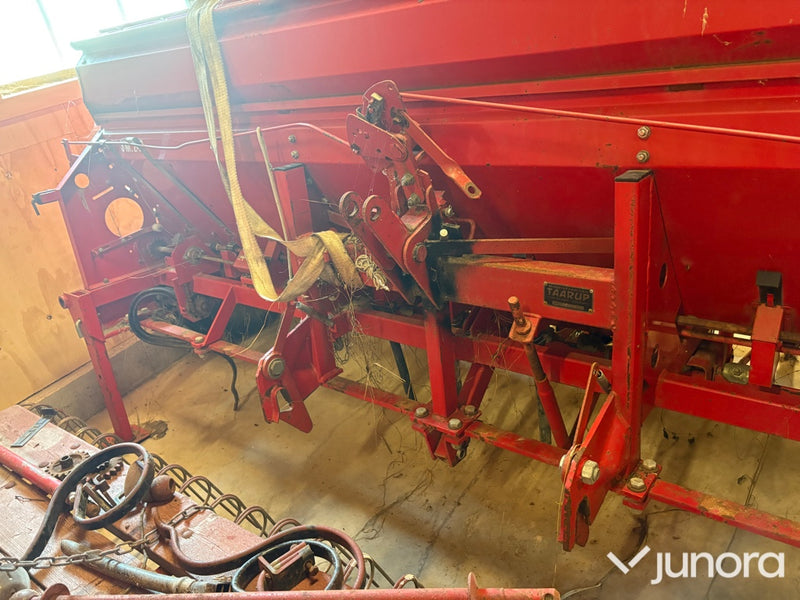 Såmaskin Taarup 3M.24R