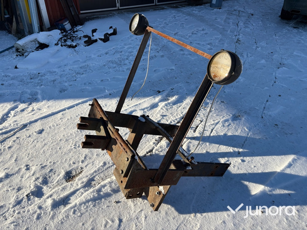 Snöplogsfäste - Holms