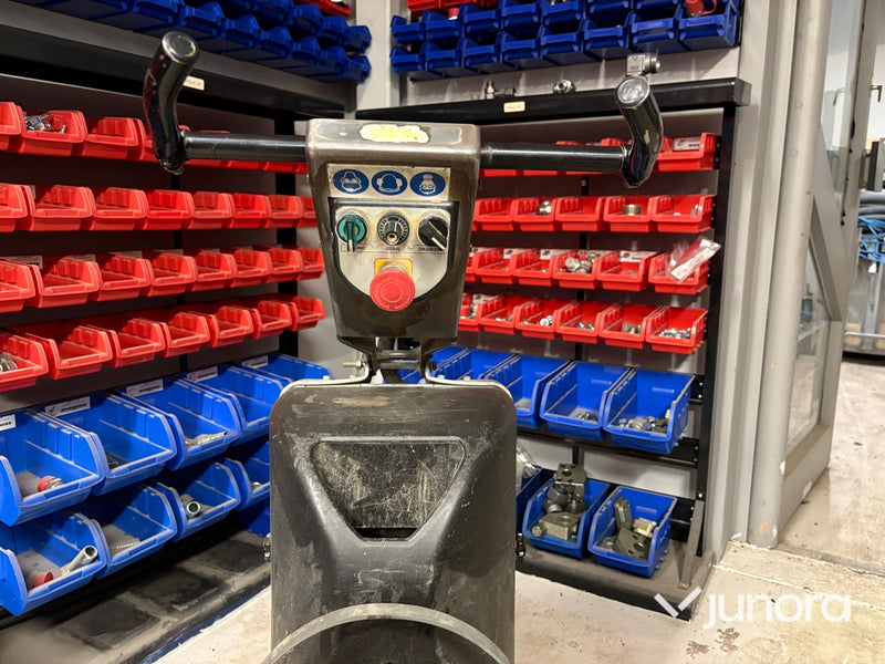 Betongslipmaskin - HTC, 420