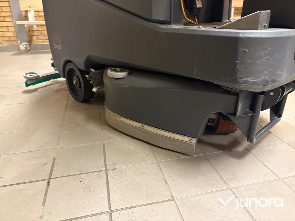 Skurmaskin - Numatic TTV678 G/300T