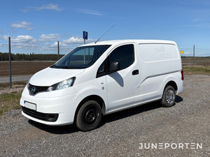 Transportbil Nissan NV200