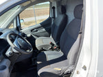 Transportbil Nissan NV200