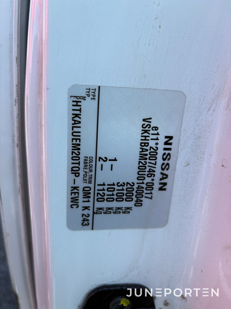 Transportbil Nissan NV200