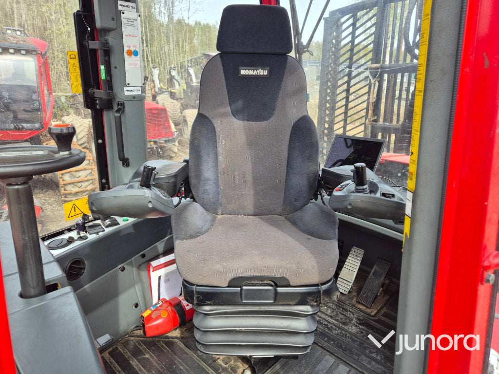 Skotare - Komatsu, 855