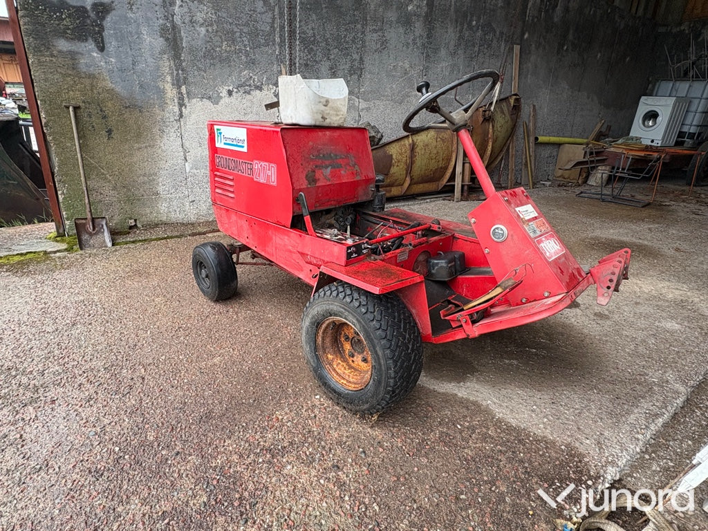 Åkgräsklippare Toro Groundmaster 217-D