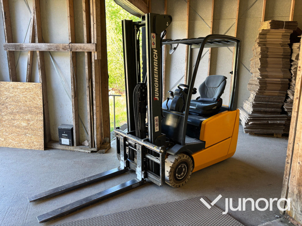 Motviktstruck Jungheinrich EFG 213