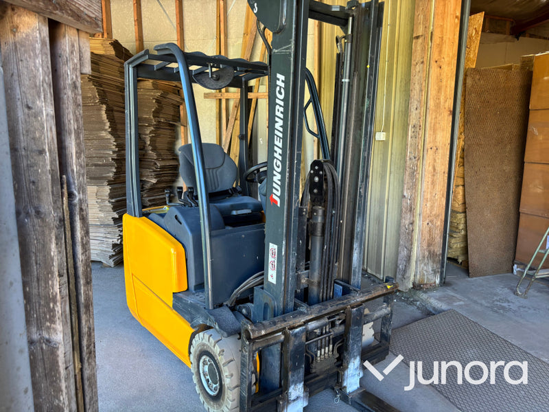 Motviktstruck Jungheinrich EFG 213