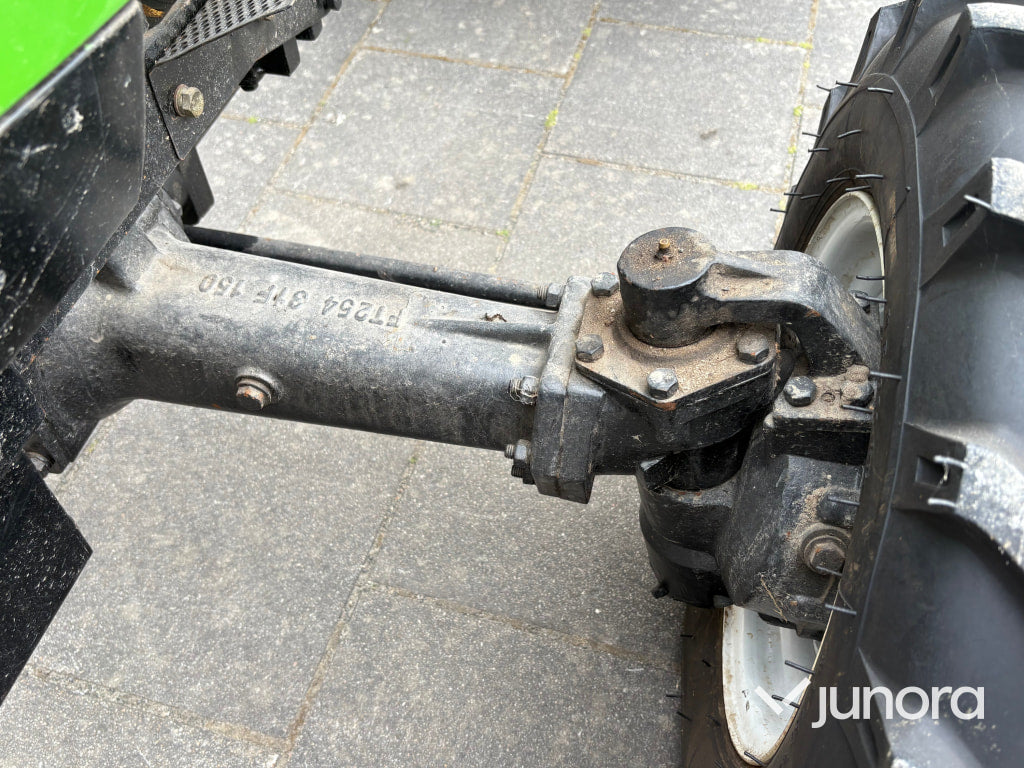Traktor Europard 254