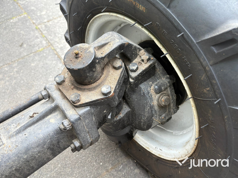 Traktor Europard 254