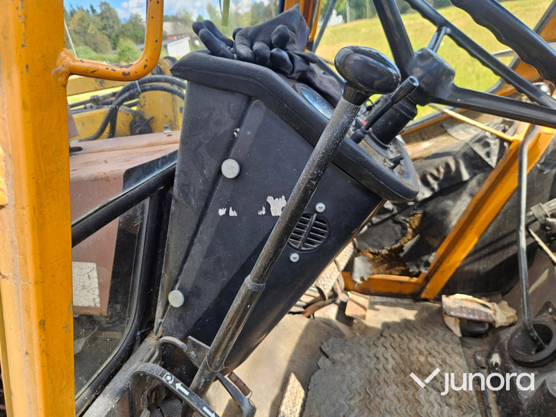 Traktor Valmet 502