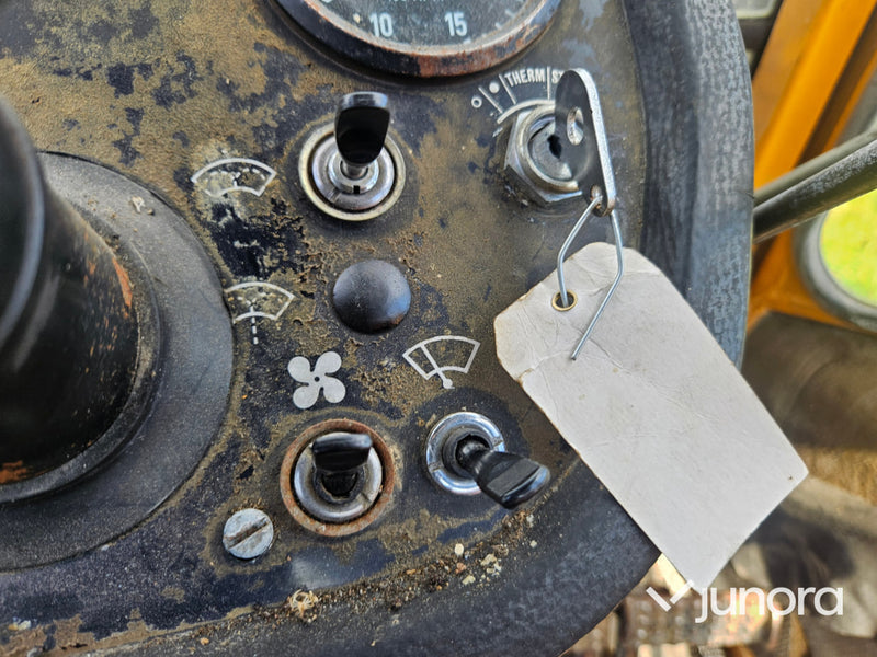 Traktor Valmet 502